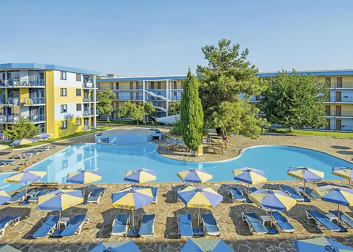 Hotel Azurro Сонячний Берег